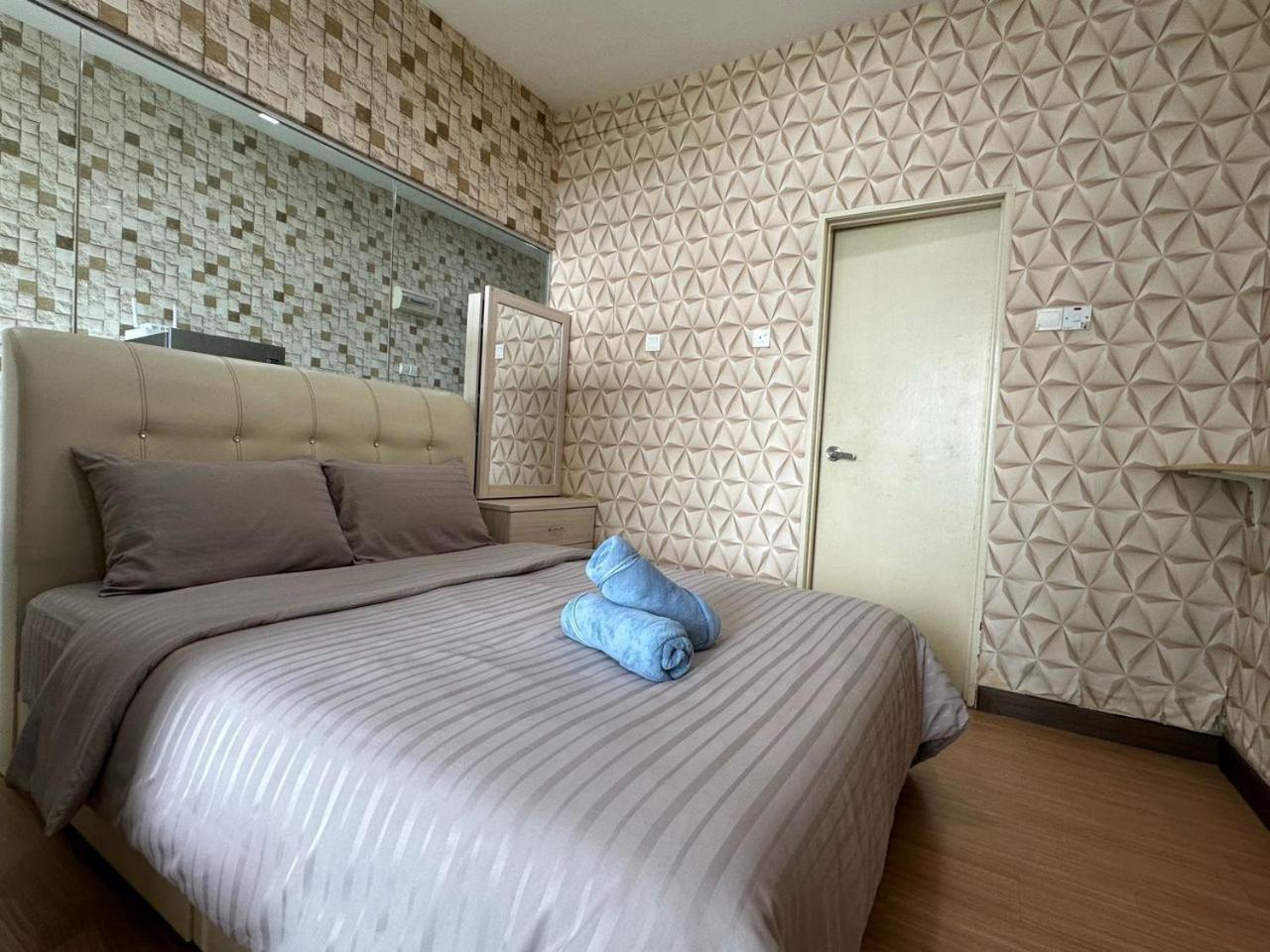 Plazio 1 Bedroom &