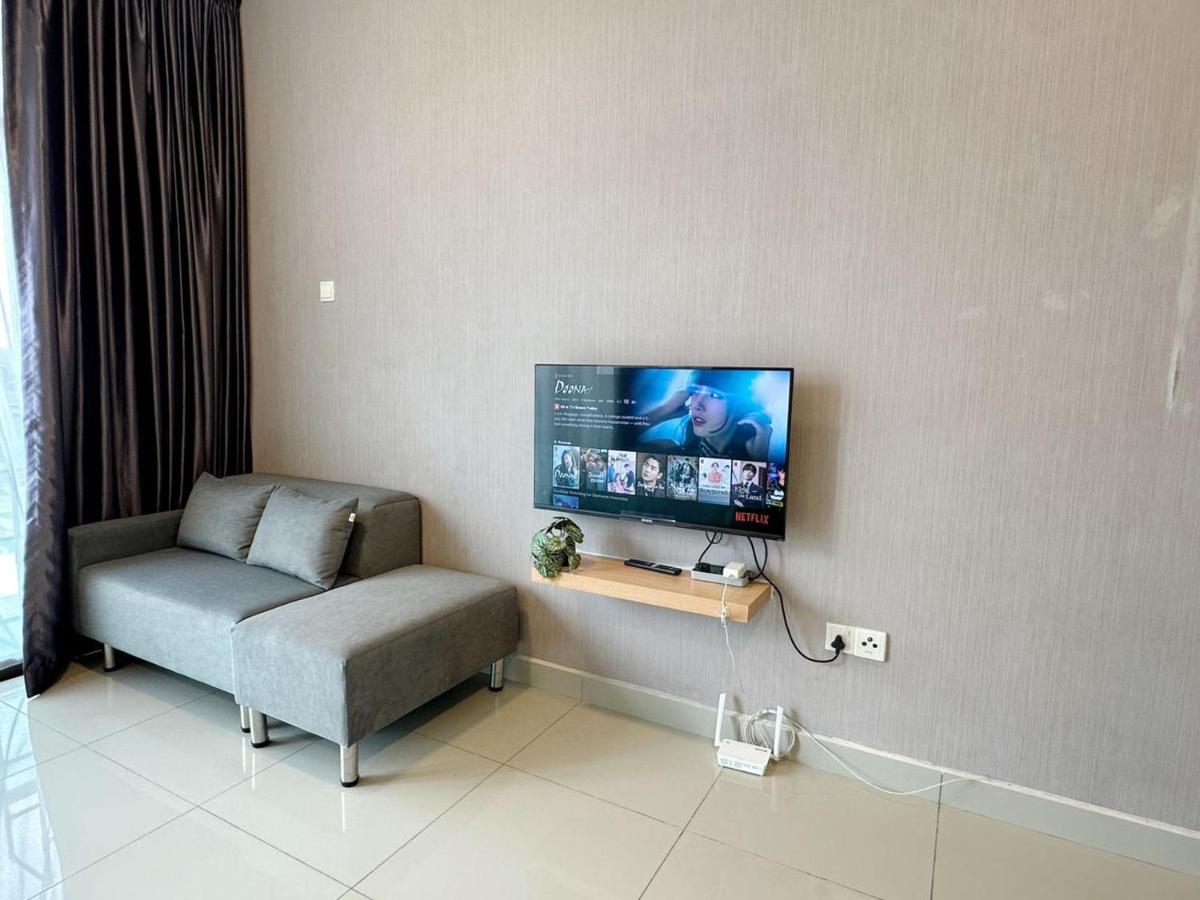 Plazio 1 Bedroom & *