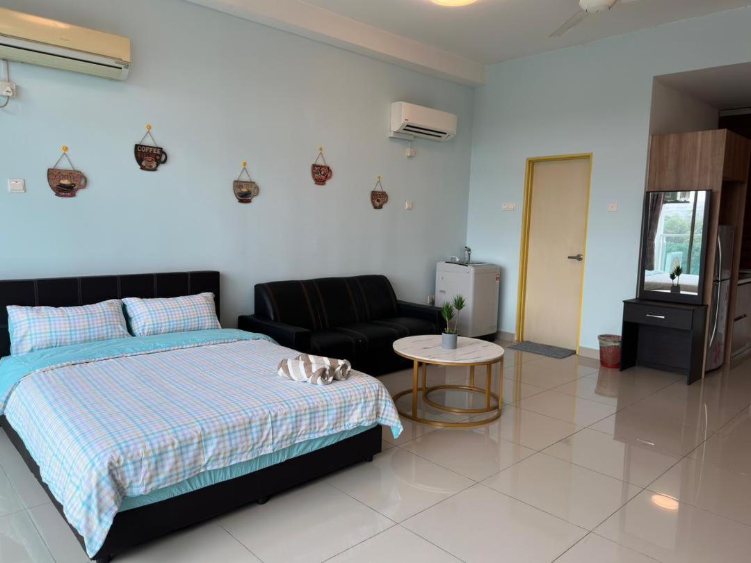 Plazio 1 Bedroom & *