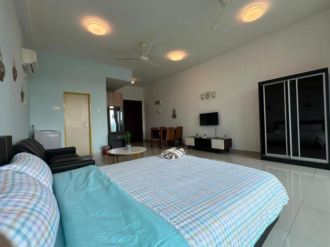 Plazio 1 Bedroom & Apartment *