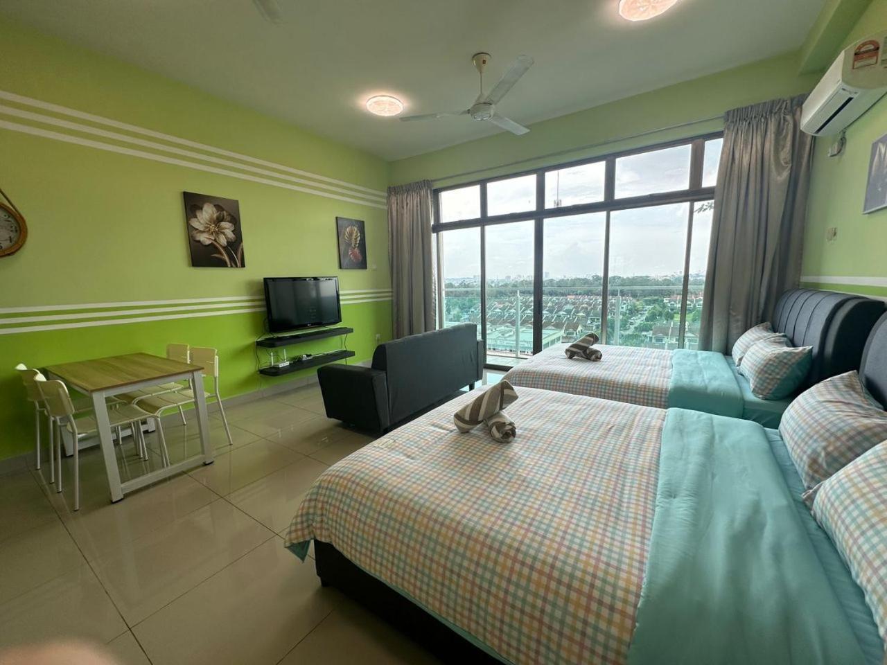 Plazio 1 Bedroom &