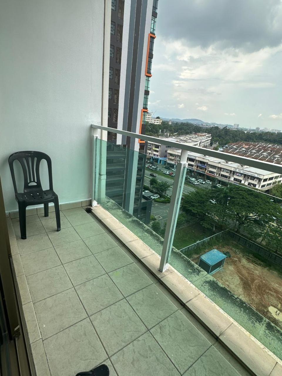 Plazio 1 Bedroom & *